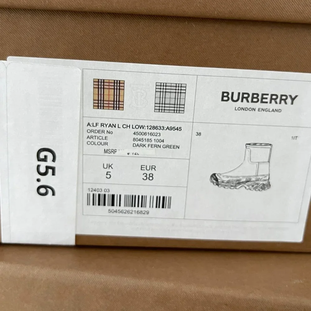 BURBERRY WOMEN'S RYAN CHECK FERN GREEN RUBBER RAIN BOOTS - Picture 14 of 16